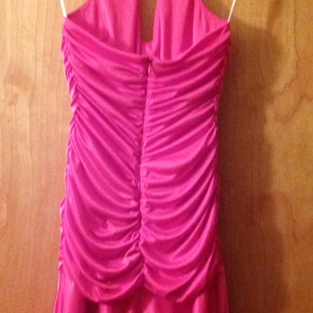 Red Dress - Picture 2 of 2
